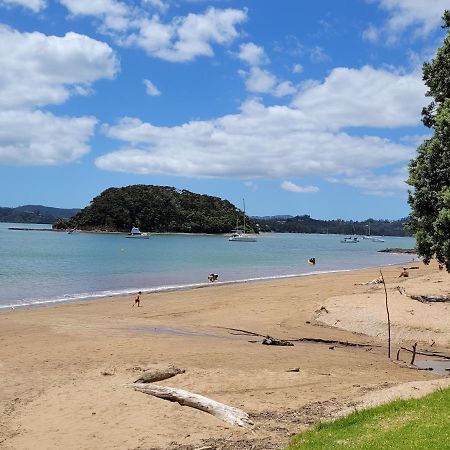 He Pai Te Wairua By The Sea Apartment Paihia Bagian luar foto